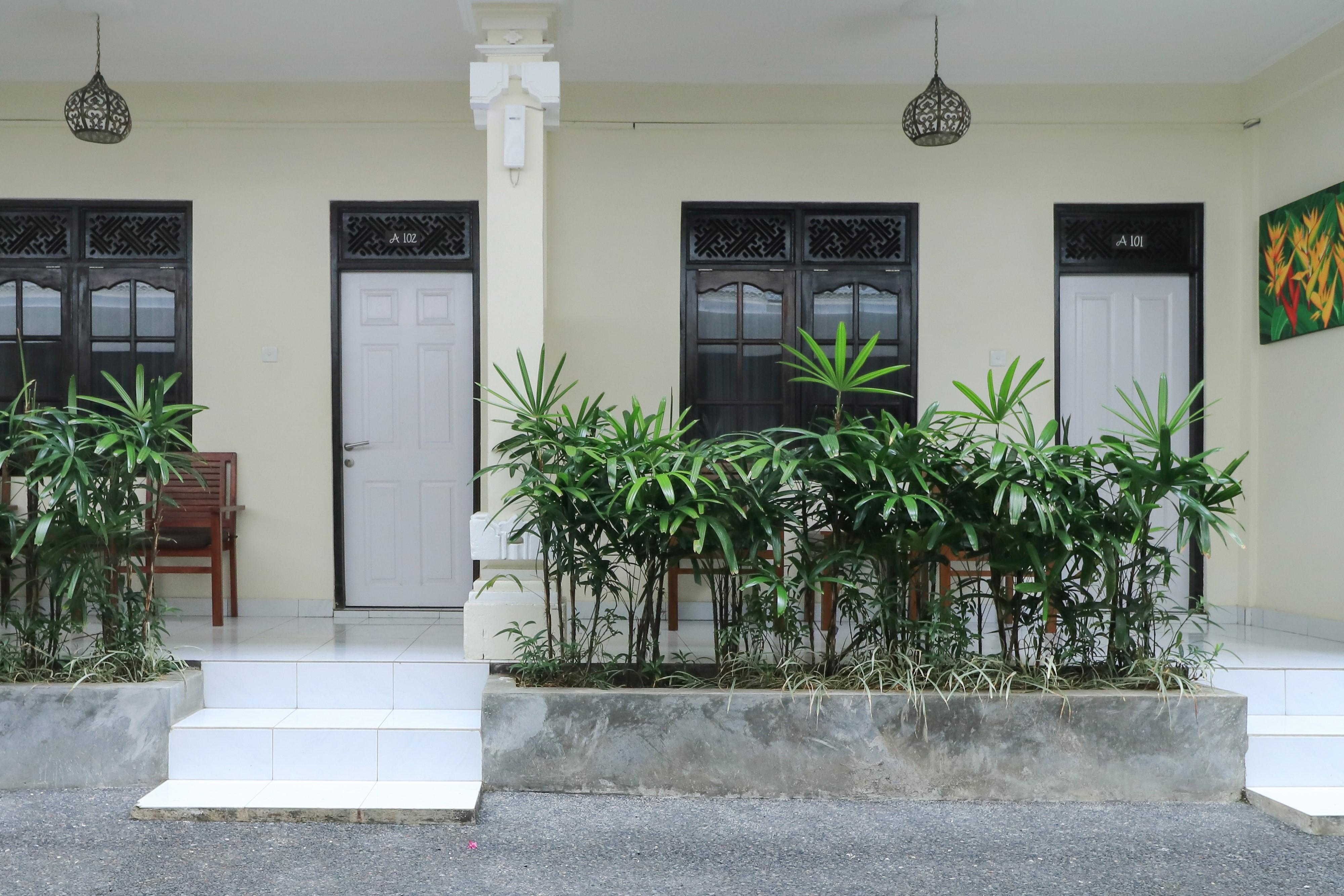 City Garden Bali Dwipa Hotel, Kuta Kuta  Exterior photo