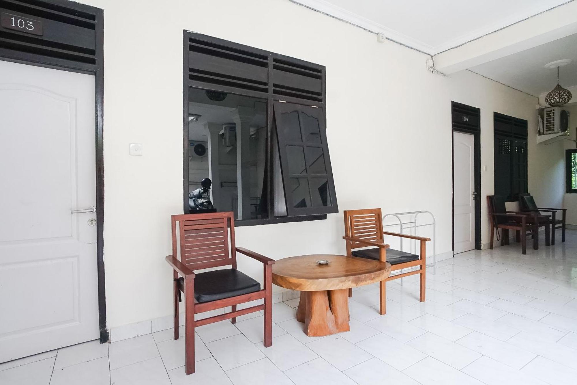City Garden Bali Dwipa Hotel, Kuta Kuta  Exterior photo