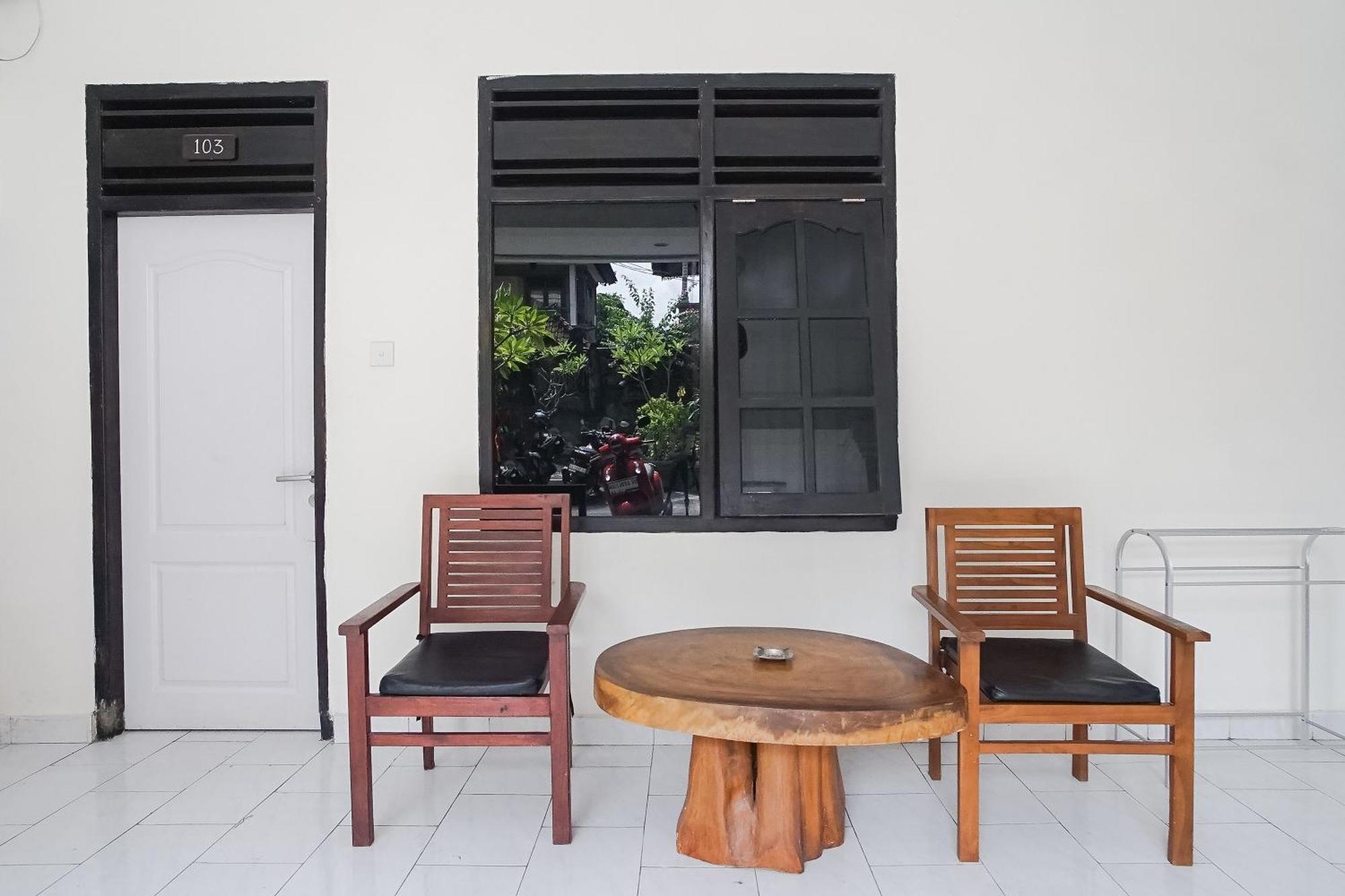 City Garden Bali Dwipa Hotel, Kuta Kuta  Exterior photo